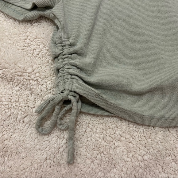 PacSun Collared Crop Top - Picture 3 of 3